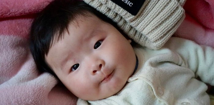 Perkembangan Bayi 4 Bulan, Sudah Bisa Apa Saja? Simak Panduan Lengkapnya!