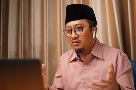 Ustaz Yusuf Mansur marah