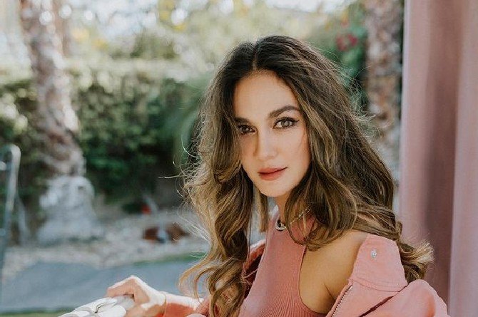 Kaya Raya, Ternyata Ini 7 Bisnis Luna Maya yang Jadi Sumber Penghasilannya!
