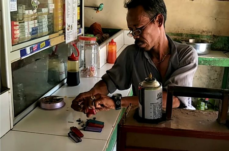 profesi langka di indonesia