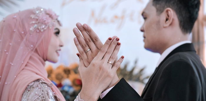 Mengulik Mitos Pernikahan Jawa dan Sunda yang Melegenda