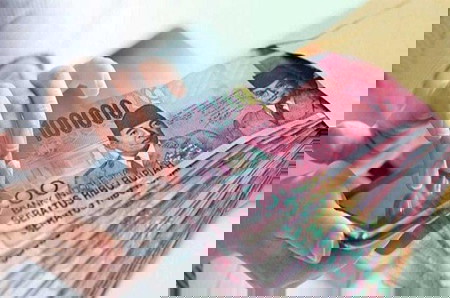 Dapat Untung Jutaan Rupiah, Ini Cerita Mamat Penjual Kartu e-Toll Dadakan
