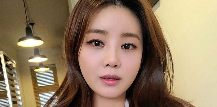 Jadi Lebih Muda, Lee Ga Ryeong Palsukan Usia dan Tahun Kelahirannya