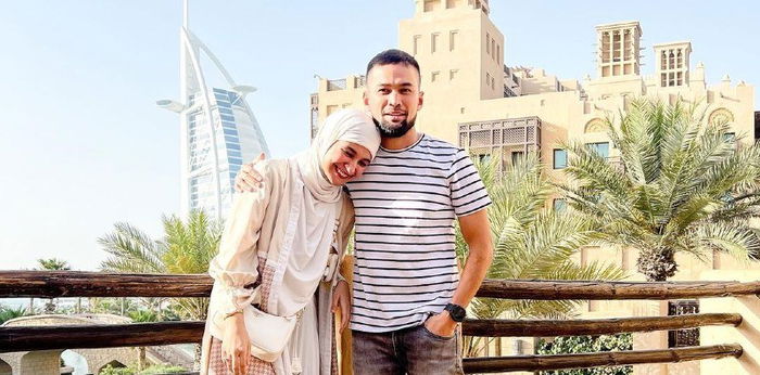 5 Potret Seru Liburan Teuku Wisnu dan Shireen Sungkar di Dubai