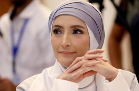 10 Artis Ini Sudah Berhaji, Ada Nia Ramadhani dan Nagita Slavina!
