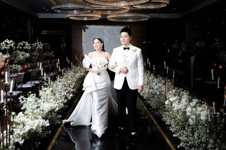 6 Artis Pakai Gaun Pengantin Karya Ivan Gunawan, Gayanya Curi Perhatian!