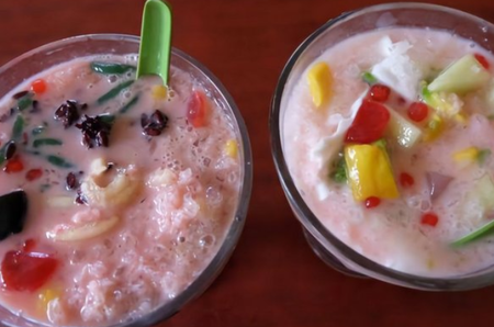 Es Mini juga menjadi Ragam Wisata Kuliner di Blitar yang harus dicoba