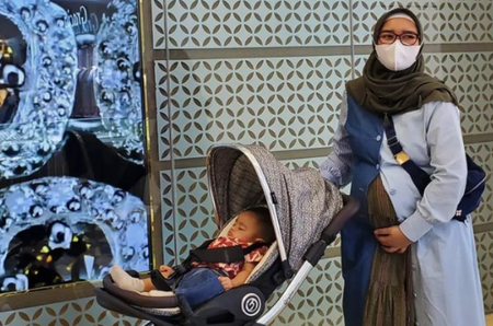Istri Opick Melahirkan anak kedua