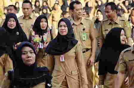 Tenaga Honorer Dihapus pada 2023 dan Diganti Outsourcing, Apa Bedanya?