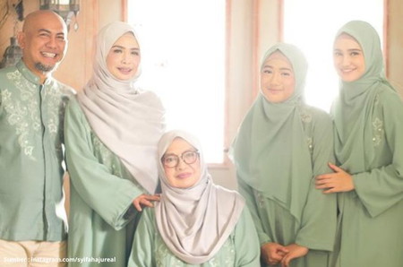 keluarga syifa hadju