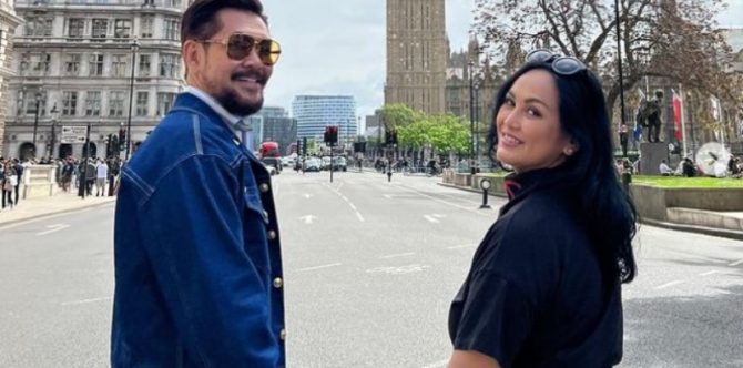 Bisa Dicontoh, Ini Rahasia Ferry Salim yang Selalu Romantis dengan Sang Istri