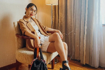 Outfit cewek bumi
