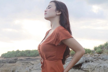 Outfit cewek bumi