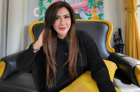 Artis terkaya Indonesia