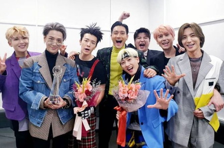 Penghargaan yang Pernah Didapatkan Siwon Super Junior