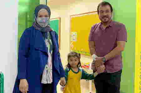 anak siti nurhaliza sekolah