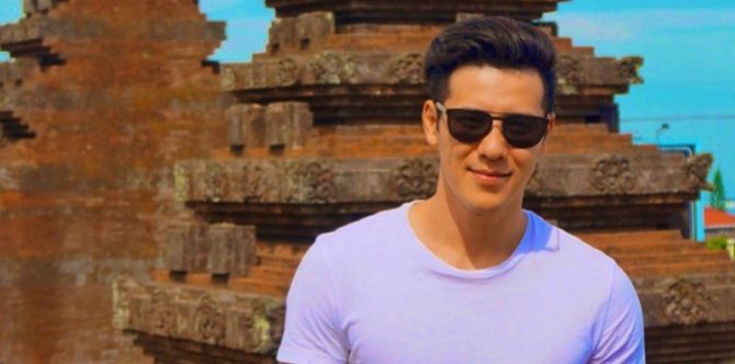 Profil Chevra Yolandi, Suami Via Vallen