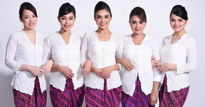 7 Jenis Kebaya Populer, Bisa Jadi Inspirasi agar Tampil Memesona!