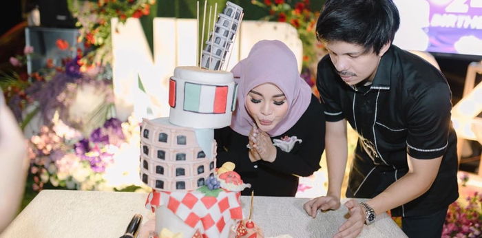 Tas Mewah Hingga Tiket Liburan ke Italia, Ini Kado Ultah Ke-24 Aurel Hermansyah!