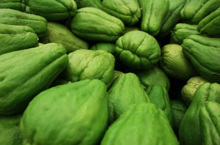 buah yang sering dianggap sayuran