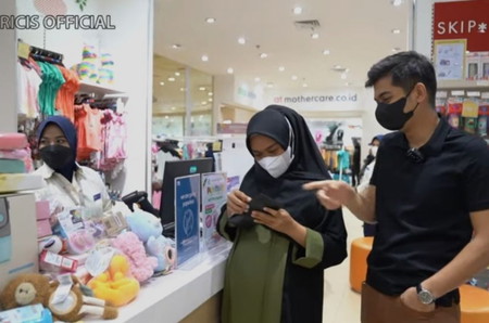 Momen Ria Ricis Belanja Perlengkapan Bayi