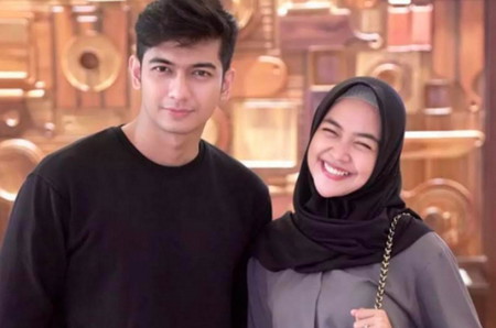 Momen Ria Ricis dan Suami Belanja Perlengkapan Bayi Tuai Kritik