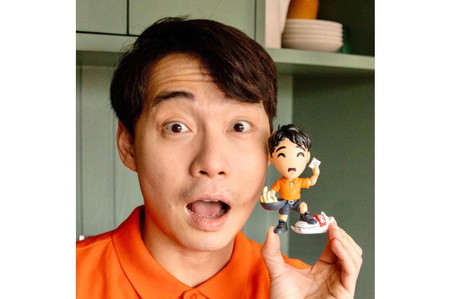 Mengenal Uncle Roger, Komedian Malaysia yang Sedang Viral