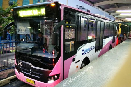 busway khusus wanita