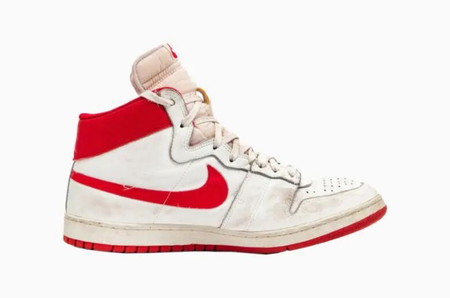 nike jordan air ships
