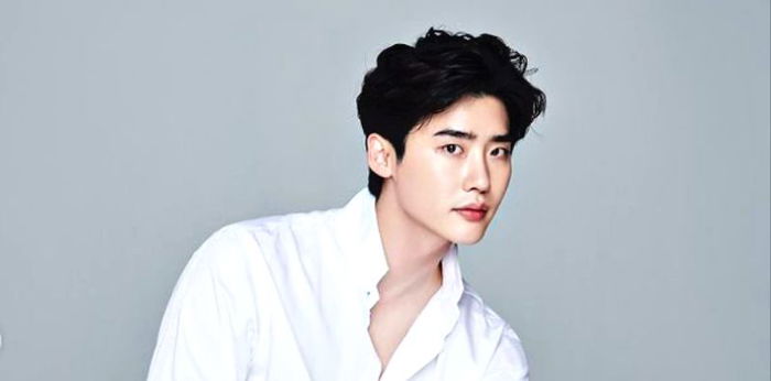 Profil Lee Jong Suk Terbaru dan Terlengkap, Dikabarkan Sudah Putus dengan IU!