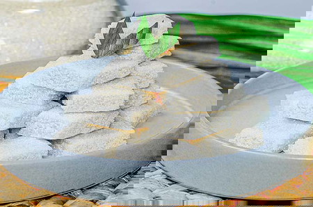 Bareh Randang, Camilan Manis dan Oleh-Oleh Khas Minangkabau