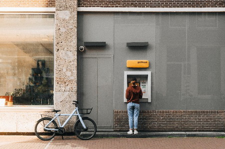 Mudah dan Praktis, Ini 6 Cara dan Tips Aman Transfer Uang Lewat ATM