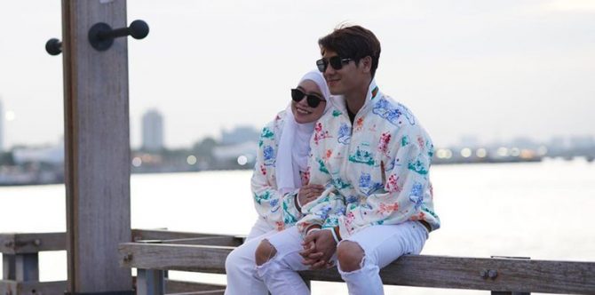 10 OOTD Fashion Couple ala Rizky Billar dan Lesti Kejora, Kompak!