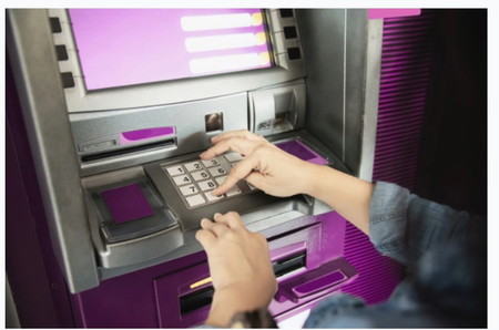Mudah dan Praktis, Ini 6 Cara dan Tips Aman Transfer Uang Lewat ATM