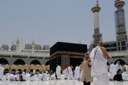 perbedaan haji dan umroh