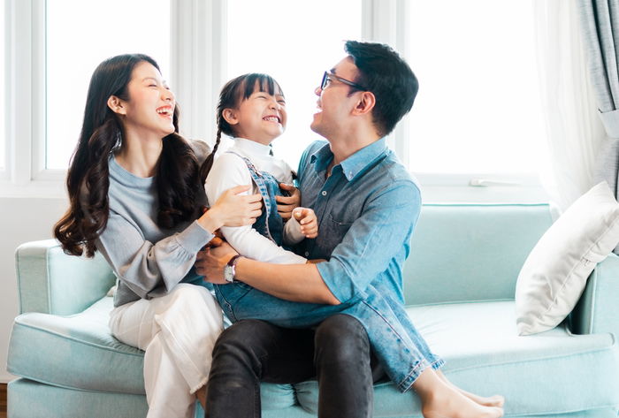 5 Cara Mencintai dan Melindungi Si Kecil dengan Lebih Baik, Sudahkah Dilakukan?