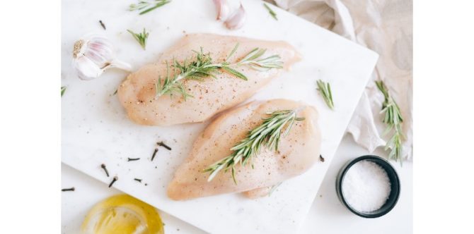 Tips Mudah Marinasi Ayam Agar Bumbu Meresap Sempurna