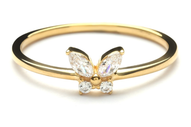 Cincin emas dengan batu zircon