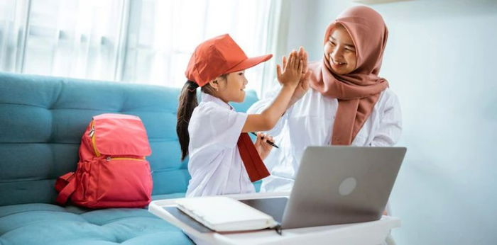 Mendampingi Si Kecil Meraih Mimpi dengan Penuhi Hak Edukasi dan Akses Nutrisi