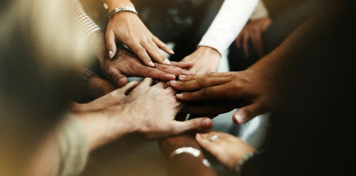 8 Contoh Pengamalan Sila Ke-3 di Masyarakat untuk Diajarkan pada Anak