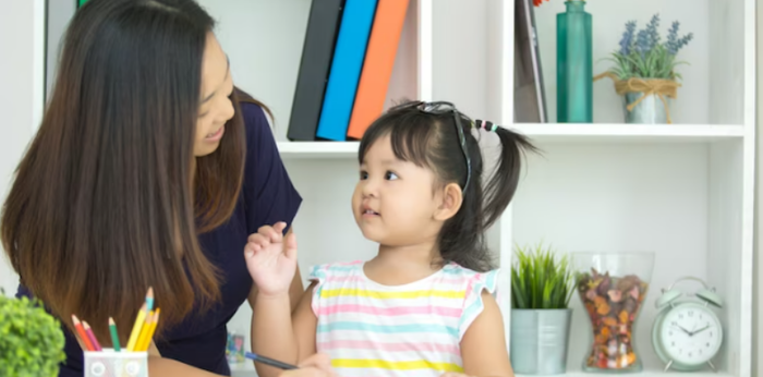 10 Cara Memotivasi Anak dengan Memuji Sekaligus Mengkritik, Cek!