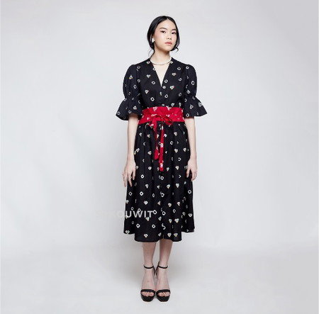 Sèkouwit - V Neck Midi Dress Batik Jumputan