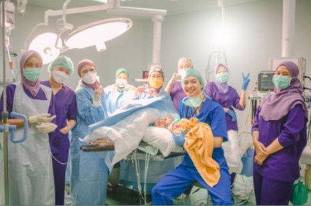 Fakta Kelahiran Anak Kedua Dinda Hauw