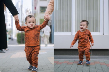 17 Potret Rafatar dan Rayyanza Liburan ke Jepang, Gemas!