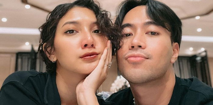 Istri Sibuk Syuting, Vidi Aldiano: "Saya Bangga jadi Suami Sheila Dara"
