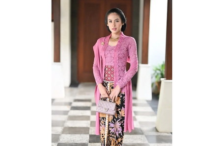 Baju adat Sunda