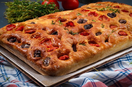 Resep Foccacia, Roti Khas Italia yang menjadi Cikal Bakal Pizza