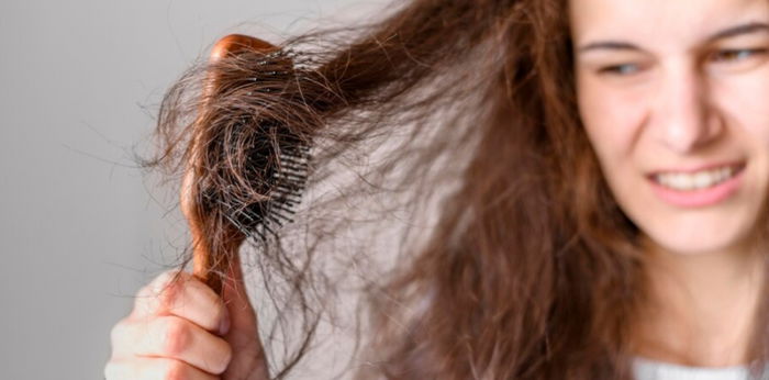 7 Penyebab Rambut Rontok Saat Hamil dan Cara Mengatasinya