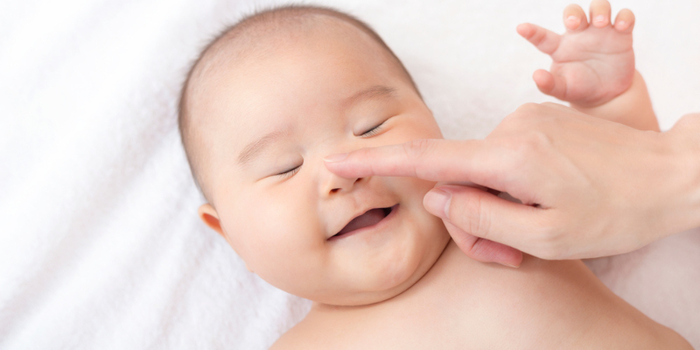5 Mitos Keliru Seputar Kulit Bayi yang Masih Dipercaya dan Faktanya