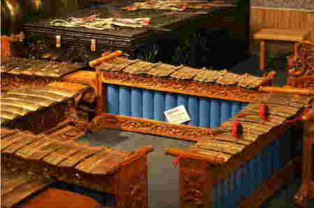 Alat Musik Betawi Gender